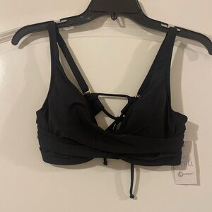 Black Bikini Top Women’s Size Small (4-6) by Time and Tru.  New with Tags